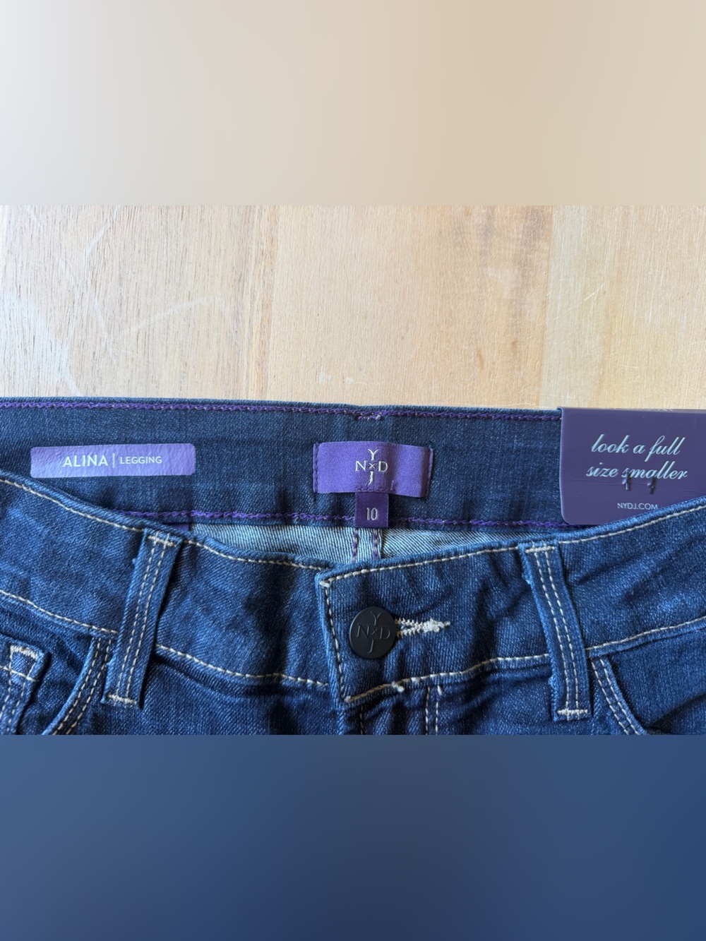 NWT NYDJ Dark Blue Alina Legging Jeans Size 10 - Picture 4 of 4
